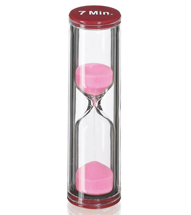 7-minute-red-sand-timer-from-shopgrosche.jpg